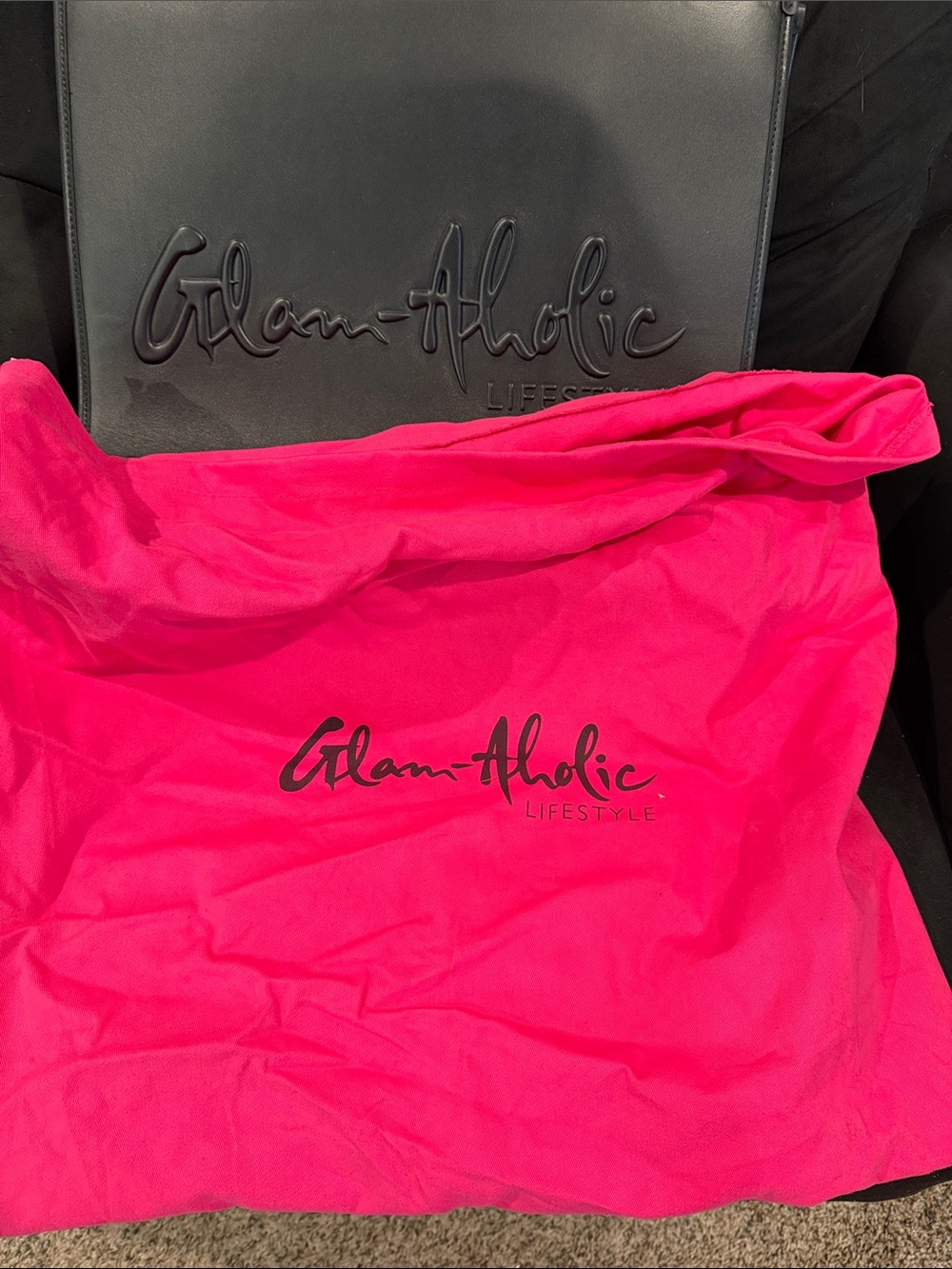 Glam-Aholic Lifestyle Black Tote Bag - Picture 3 of 3